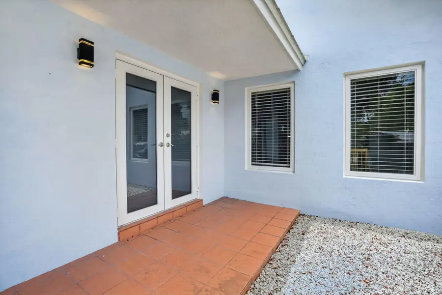 8 N End Road, Key Largo, FL 33037 - #3