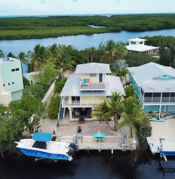 104 8th Lane, Key Largo, FL 33037