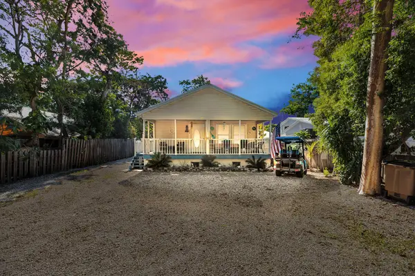802 Madrid Road, Key Largo, FL 33037