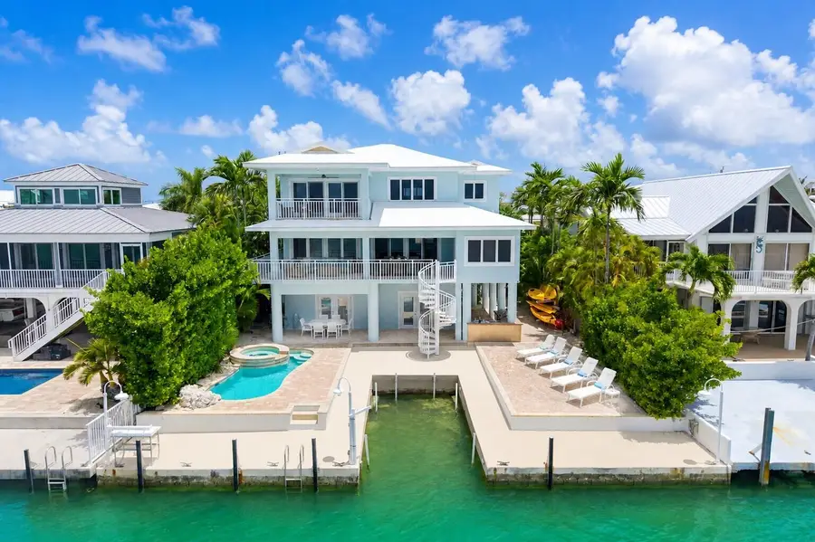 414 E Caribbean Drive, Summerland Key, FL 33042 - #2