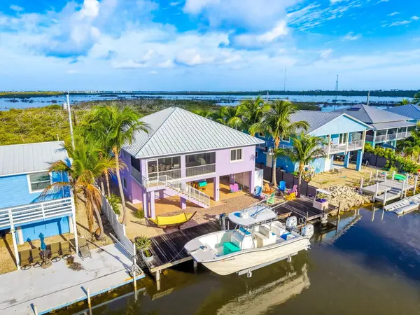 823 Indies Road, Ramrod Key, FL 33042