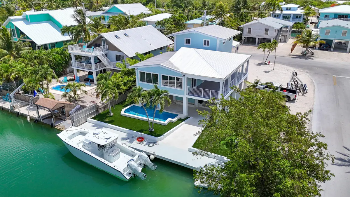 848 E Caribbean Drive, Summerland Key, FL 33042 - #1