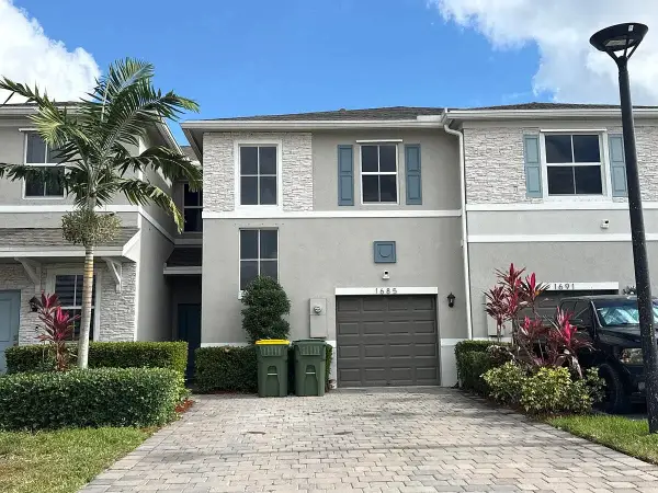 1685 SE 8th Avenue, Other, FL 33034