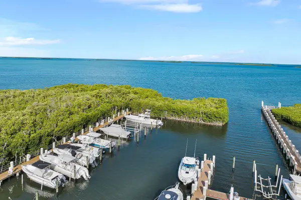 98202 Windward Avenue, Key Largo, FL 33037