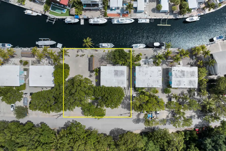 127 & 121 Monroe Drive #1-3, Plantation Key, FL 33070 - #2