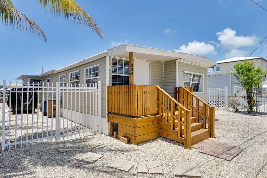 224 W 1st Court, Key Largo, FL 33037 - #3