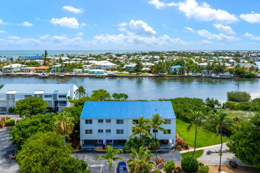 95 Coco Plum Unit 4b Drive #Slip B-34, Marathon, FL 33050 - #2