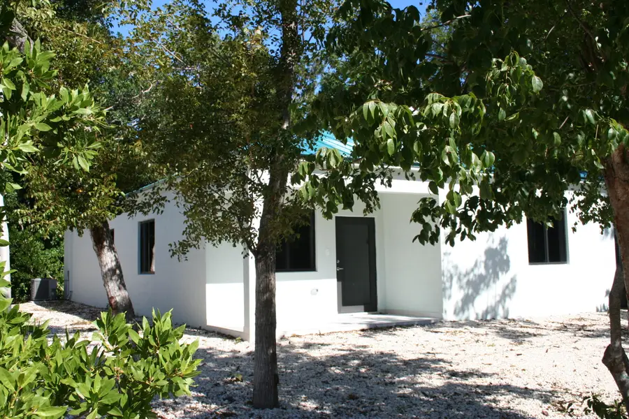 106 S Bay Harbor Drive, Key Largo, FL 33037 - #2