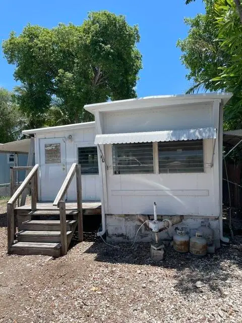 60 Ed Swift Road, Big Coppitt, FL 33040