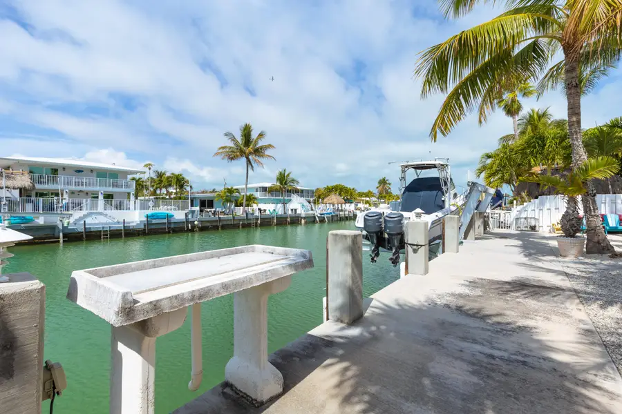 341 3rd Street, Key Colony Beach, FL 33051 - #3