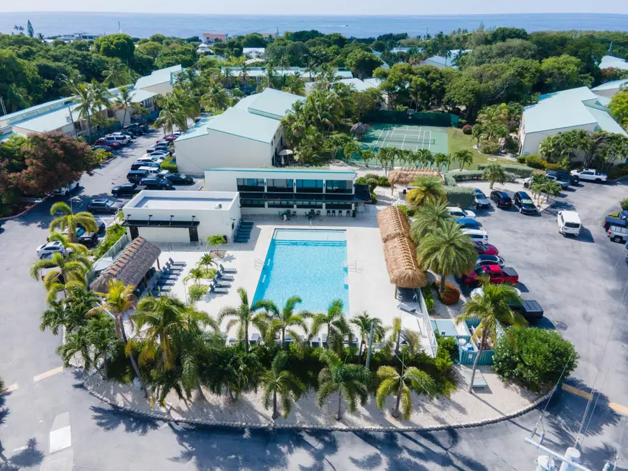 87200 Overseas Highway #APT B 6, Plantation Key, FL 33036 - #2