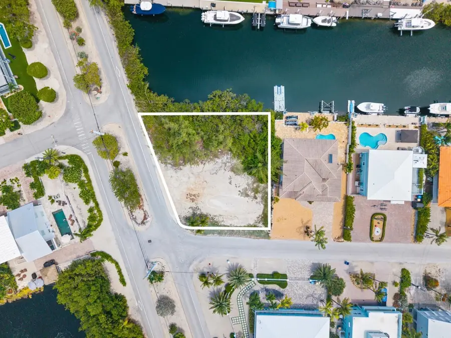101 Stromboli Drive, Plantation Key, FL 33036 - #3