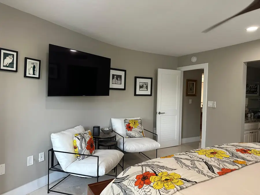 2000 Overseas Highway #APT 4G, Marathon, FL 33050 - #3