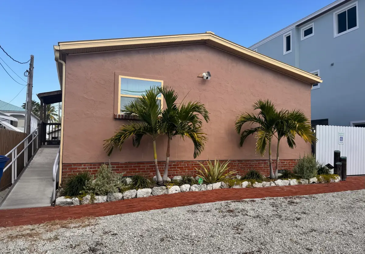 185 W Avenue A, Key Largo, FL 33037 - #1