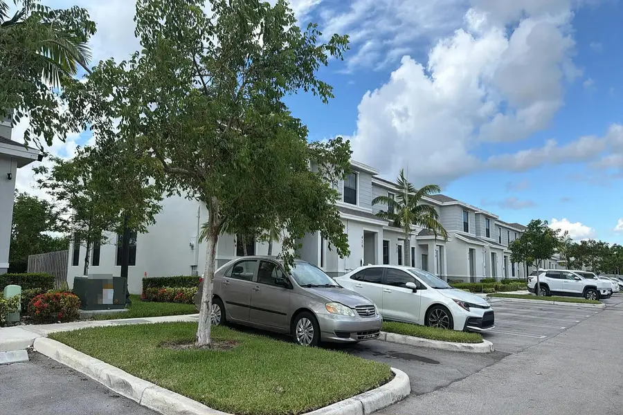 410 NE 12th Street, Florida City, FL 33034 - #3