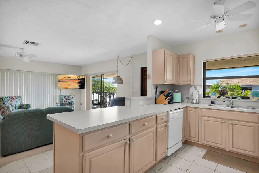 350 11th Street, Key Colony Beach, FL 33051 - #2