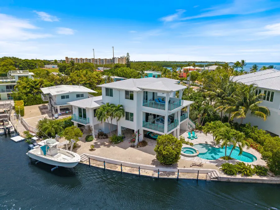 202 Plantation Shores Drive, Plantation Key, FL 33070 - #3