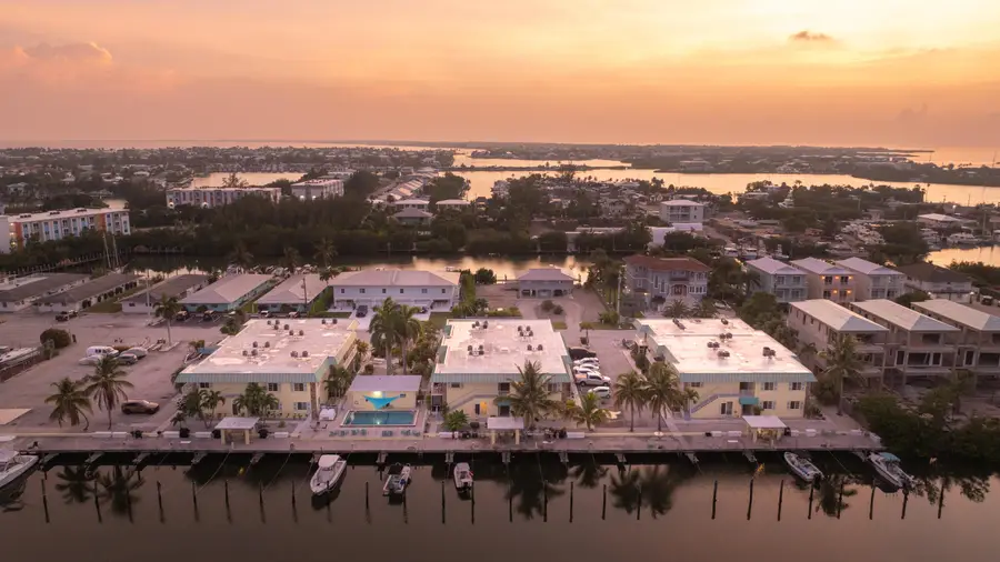 107 Avenue D #APT 208, Marathon, FL 33050 - #3