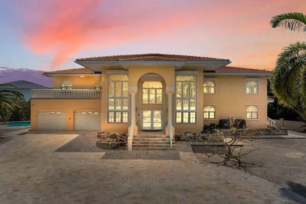 121 Calle Ensueno, Marathon, FL 33050