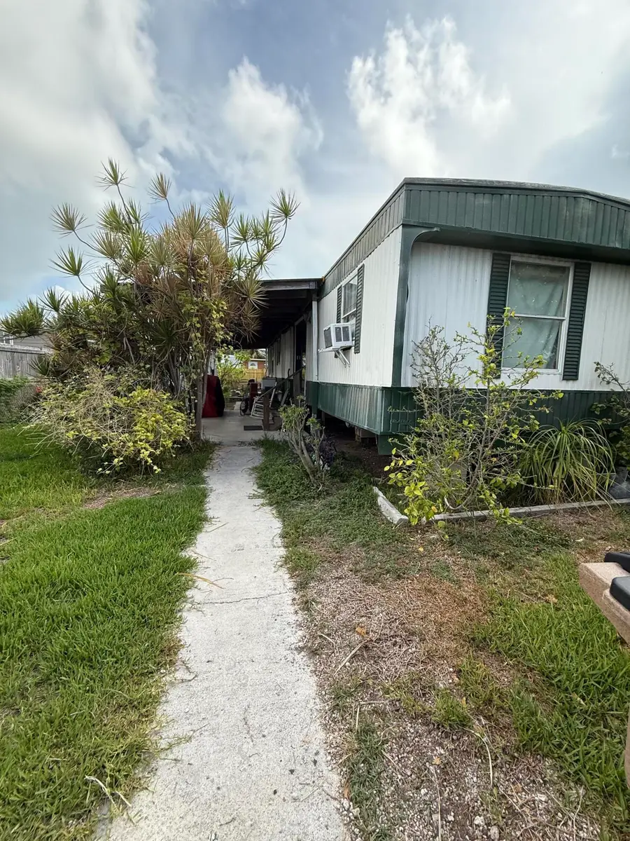 32C 10th Avenue, Stock Island, FL 33040 - #2
