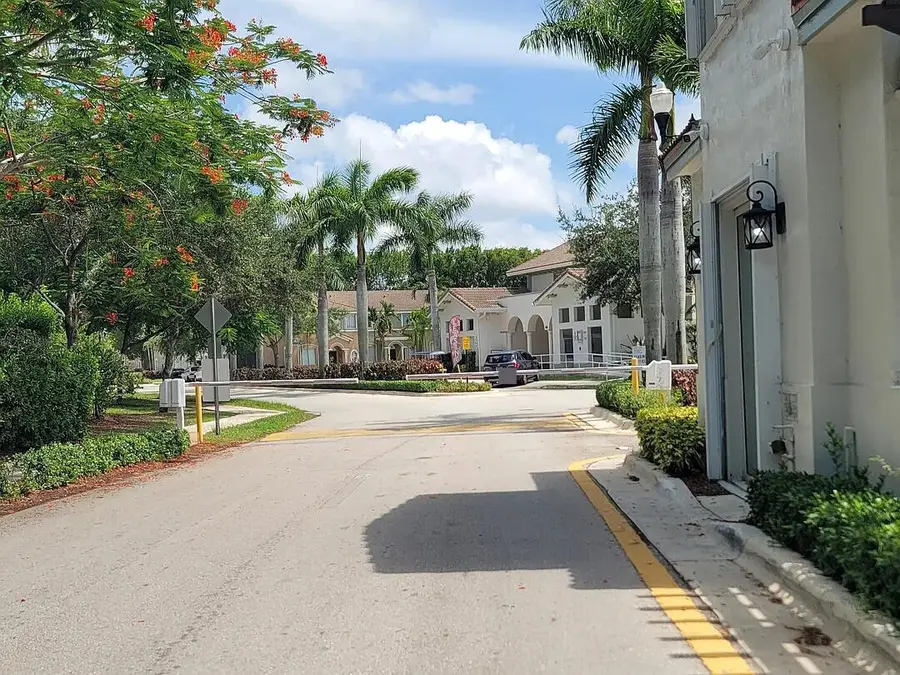 1051 SE 23rd Terrace, Homestead, FL 33035 - #2