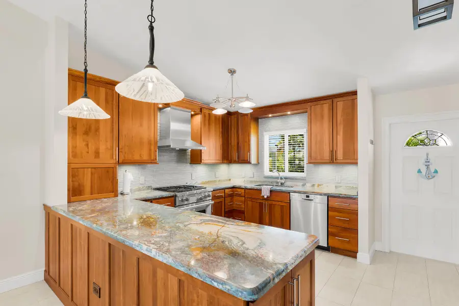 155 Plantation Avenue, Plantation Key, FL 33070 - #3