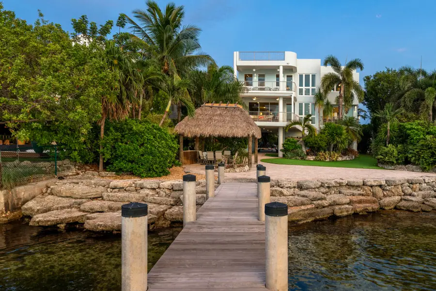 144 N Rolling Hill Road, Plantation Key, FL 33036 - #2