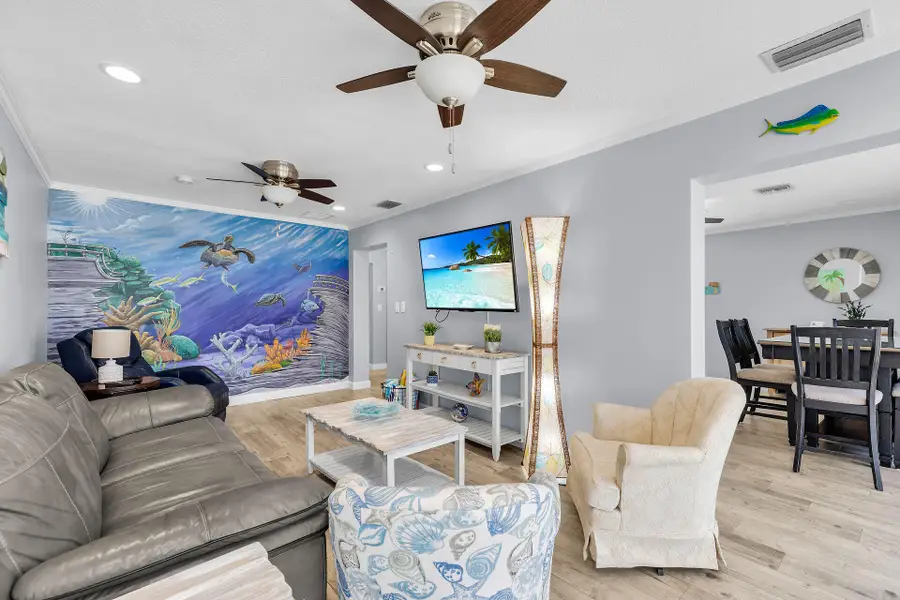 370 11th Street, Key Colony Beach, FL 33051 - #2
