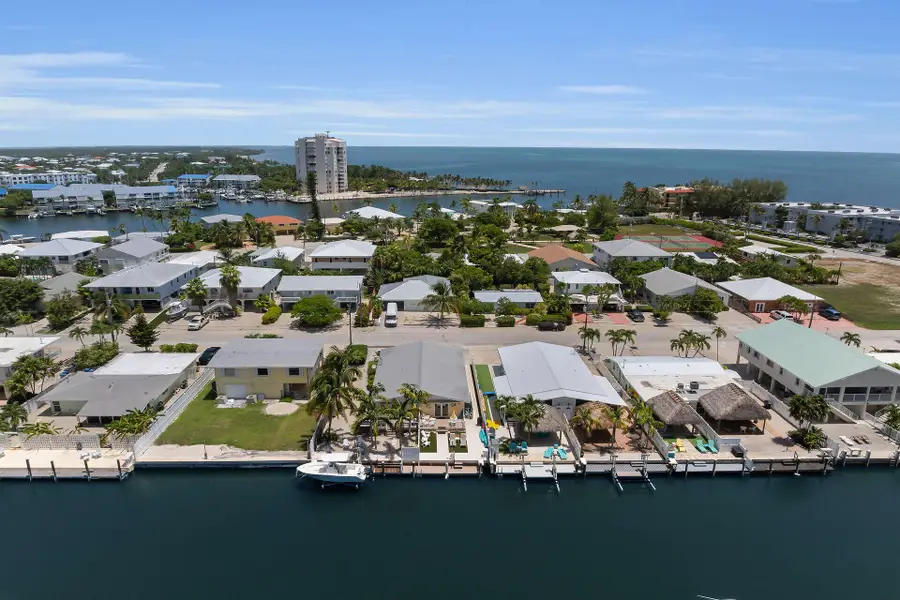 261 3rd Street, Key Colony Beach, FL 33051 - #3