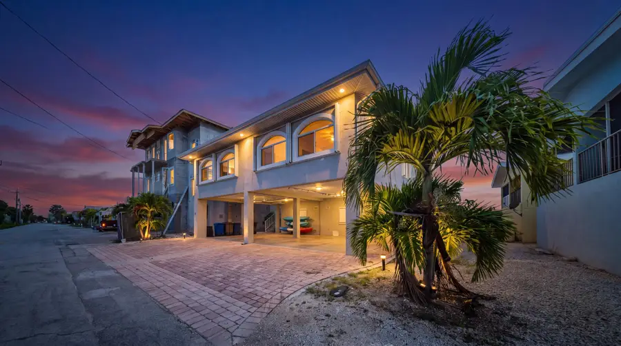 51 Coral Lane, Key Colony Beach, FL 33051 - #2