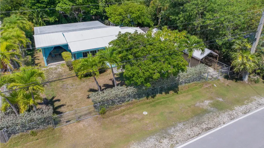 2828 Central Avenue, Big Pine Key, FL 33043 - #3
