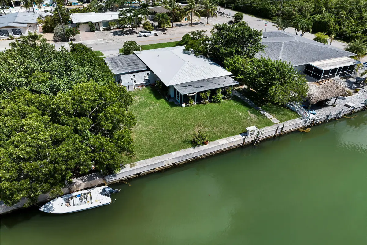 11285 3rd Avenue Gulf, Marathon, FL 33050 - #1