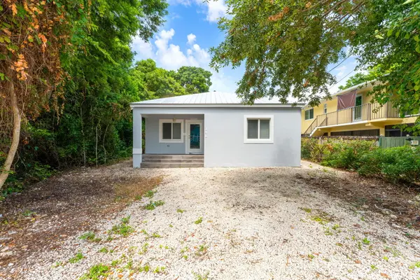 146 Dove Lake Drive, Key Largo, FL 33070