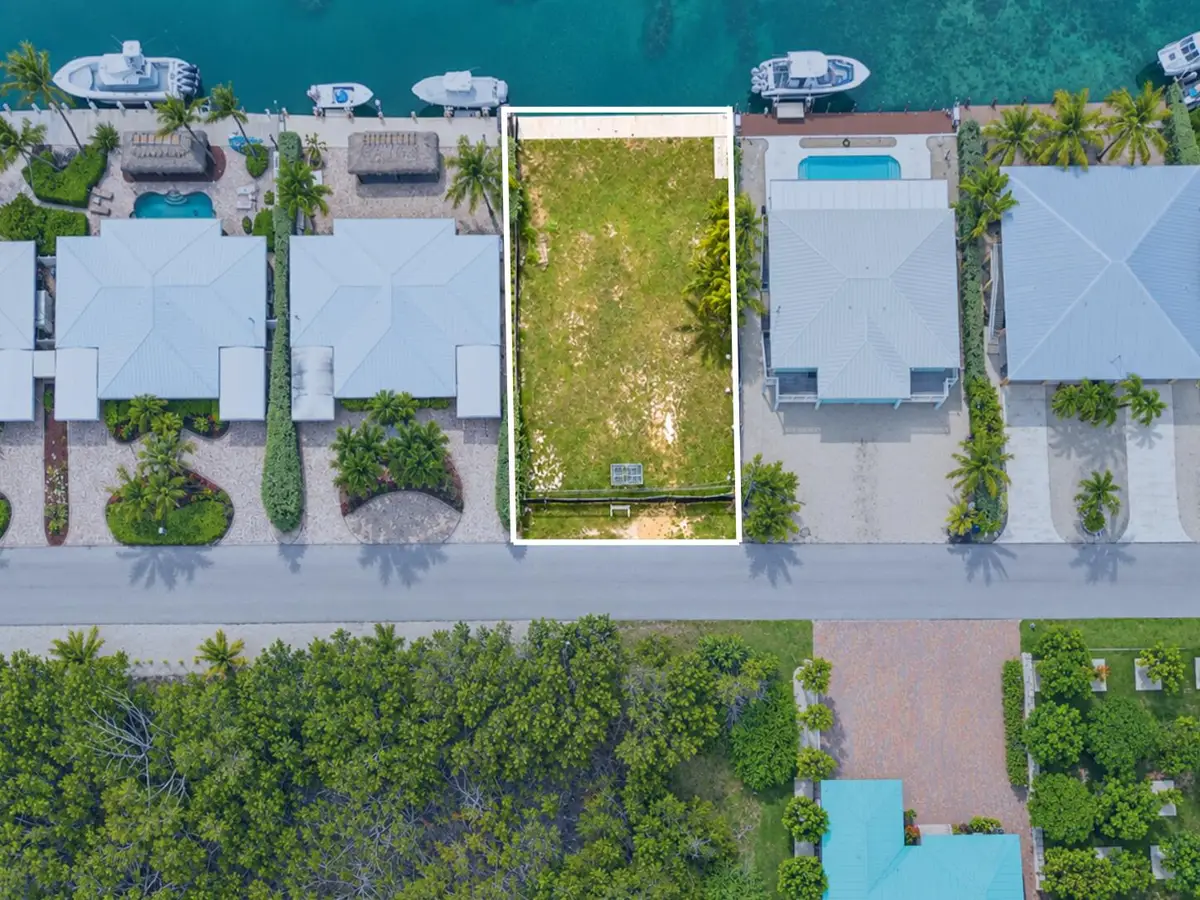 122 N Indies Drive, Duck Key, FL 33050 - #1