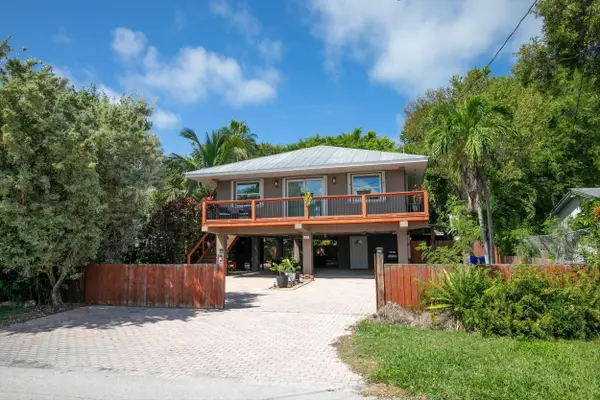 8 Cactus Drive, Big Coppitt, FL 33040