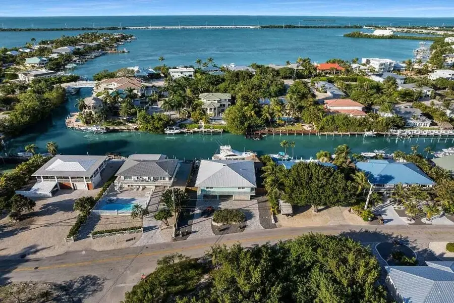 232 W Seaview Drive, Duck Key, FL 33050 - #3