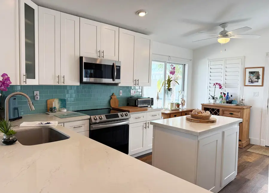 800 S Marina Avenue, Key Largo, FL 33037 - #2