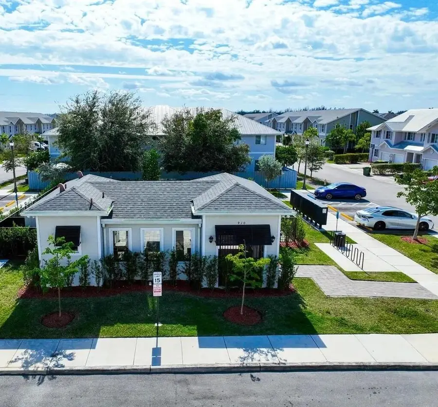 1720 SE 9th Avenue, Homestead, FL 33030 - #2