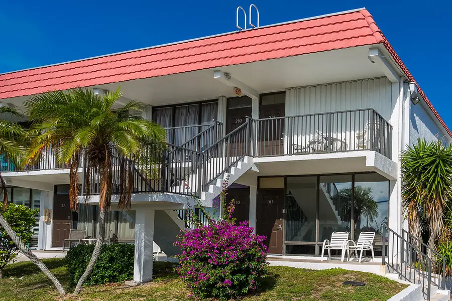 301 Sombrero Beach Road #101, Marathon, FL 33050 - #2