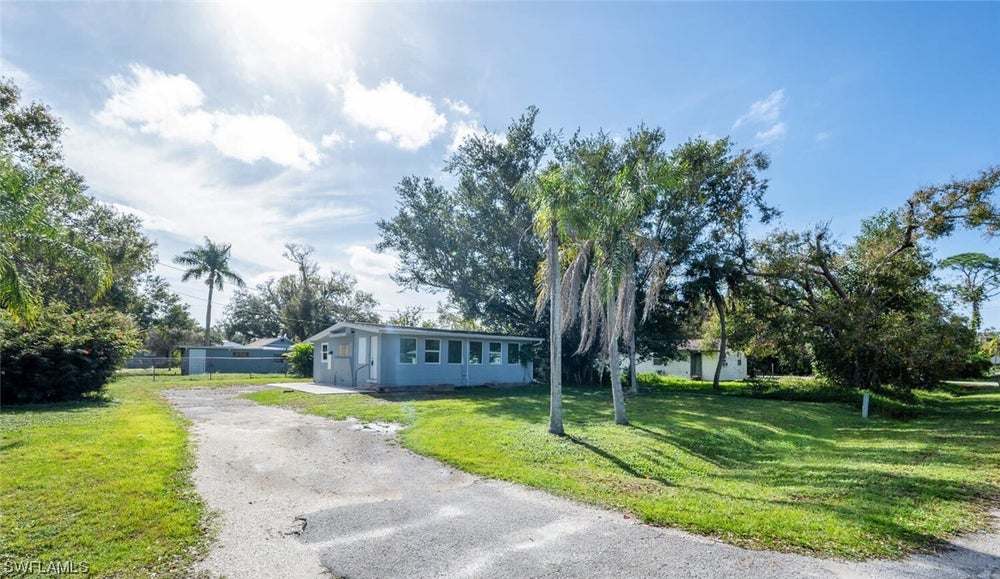355 Sacramento Street S, NORTH FORT MYERS, FL 33903 BHGRE