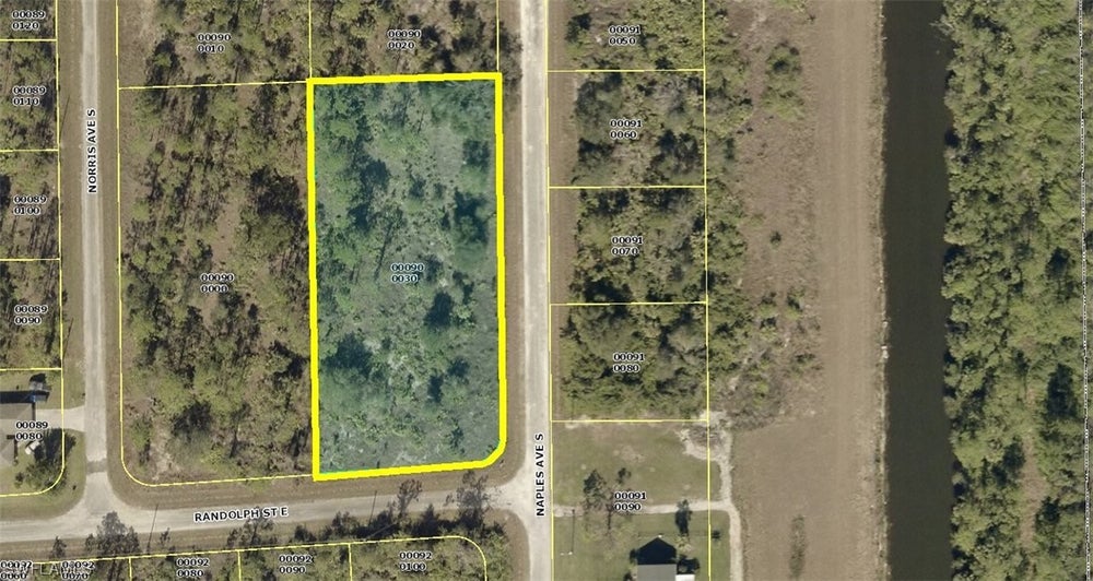 Corner Lot, LEHIGH ACRES, FL 33974 BHGRE