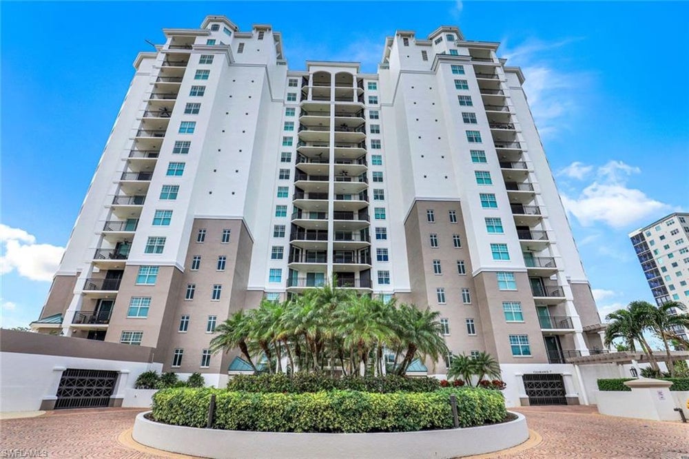 445 Cove Tower Dr 403, NAPLES, FL 34110 BHGRE