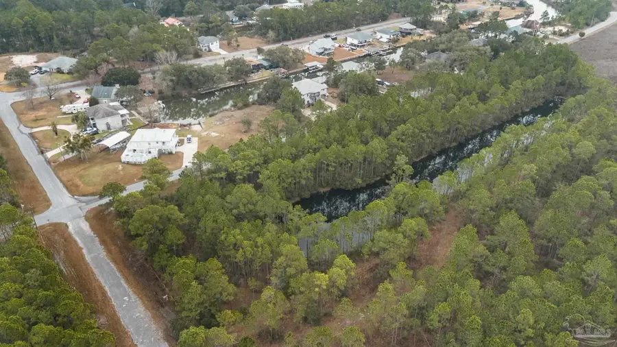 1B Buffler Dr, Milton, FL 32583 - #2