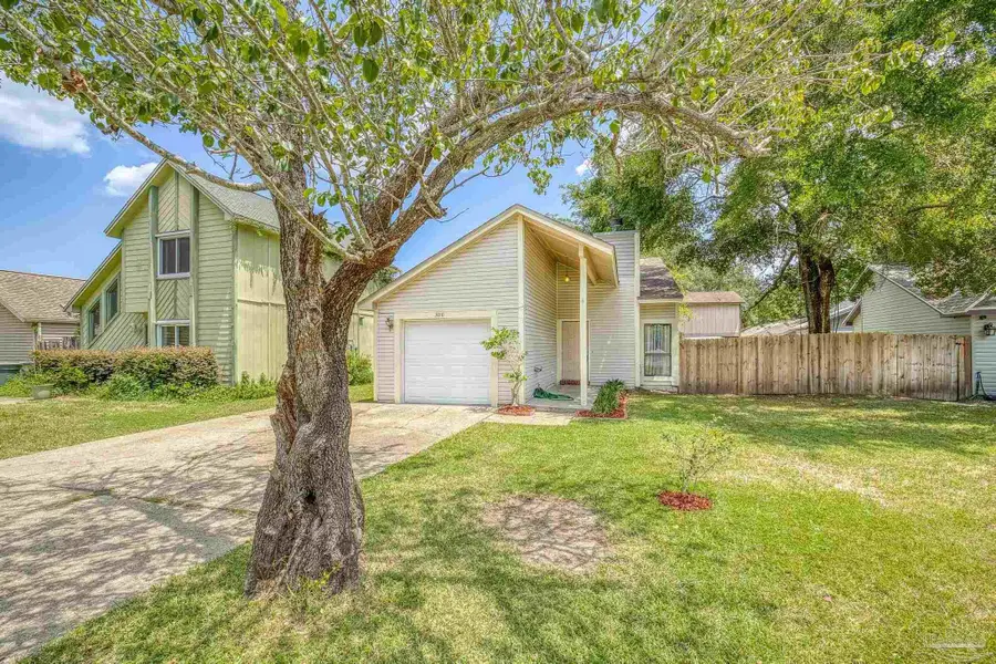 3010 Cedarwood Village Ln, Pensacola, FL 32514 - Image #2