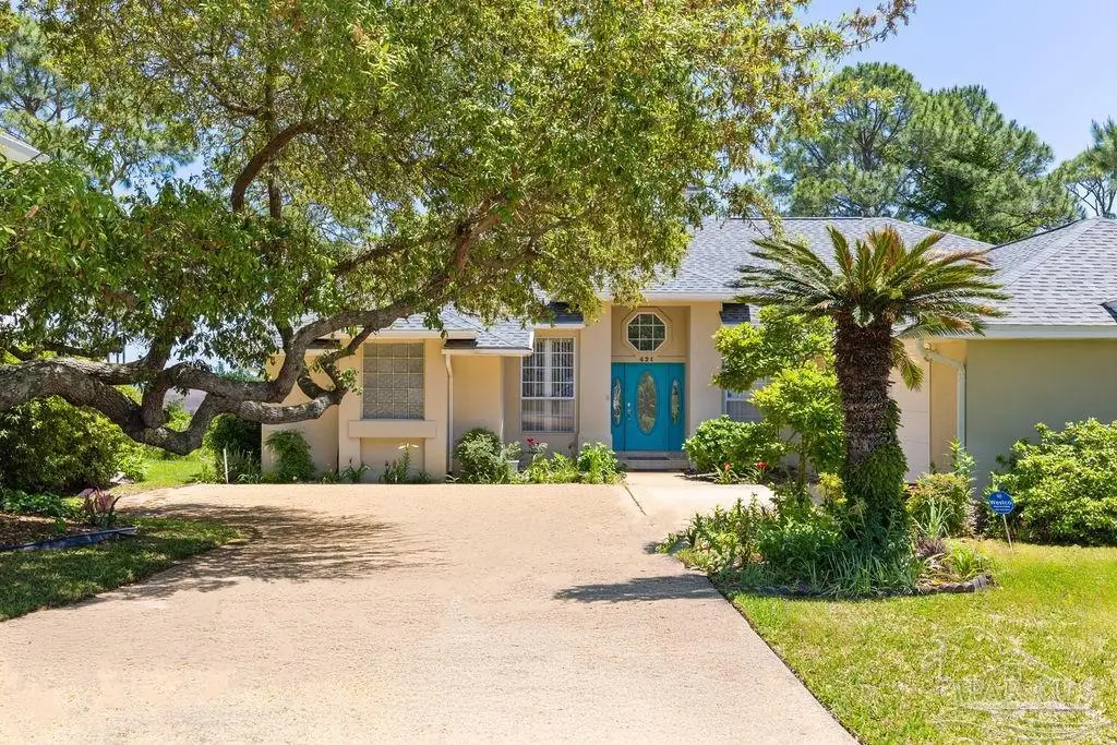421 Emerald Pointe Dr, Mary Esther, FL 32569 - Image #1