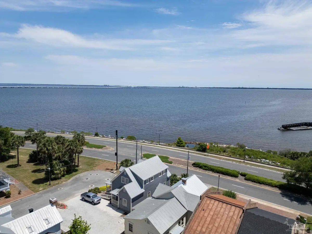 431 E Zarragossa St #B, Pensacola, FL 32502 - Image #1