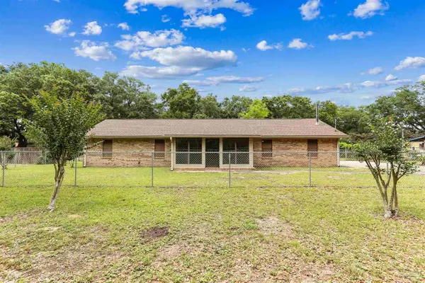 1920 Cope Ln, Pensacola, FL 32526