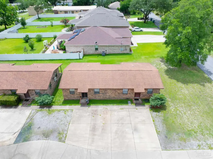 816 Lark St, Fo Lark Ave #5,6,7,8, Fort Walton Beach, FL 32547 - #3