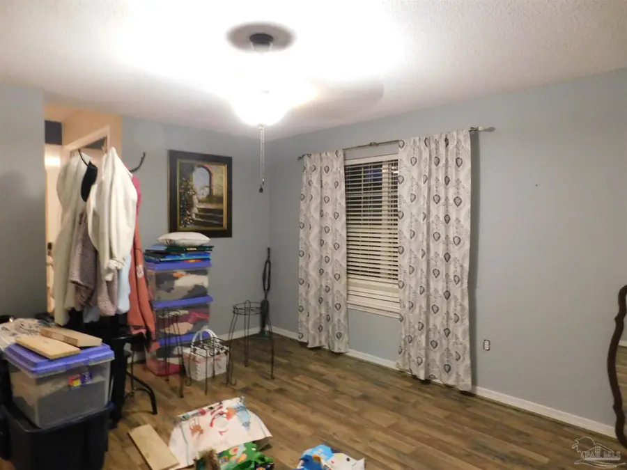 1983 Alfred Blvd, Navarre, FL 32566 - Image #3