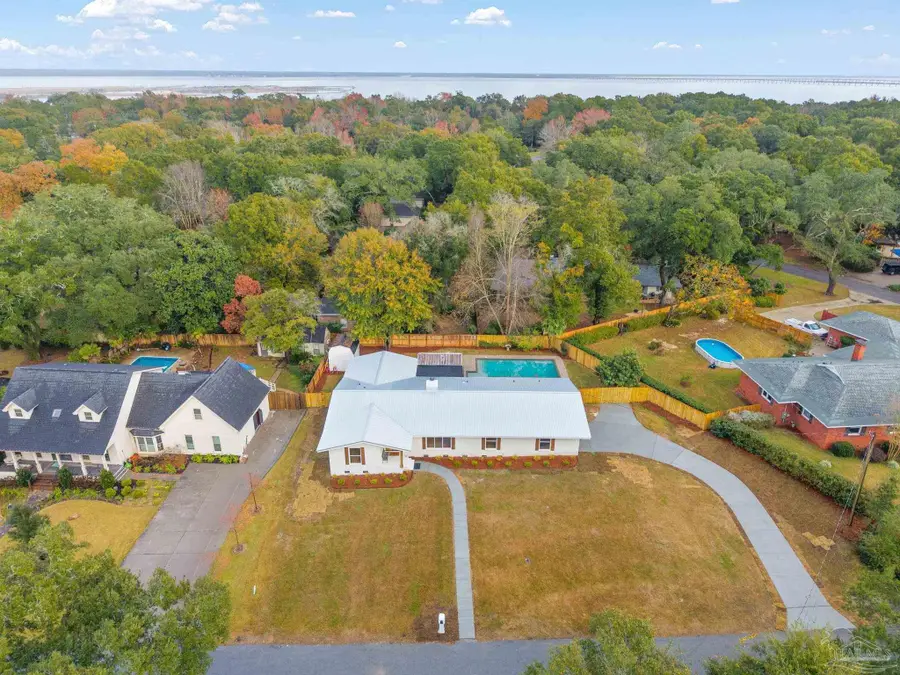 63 Blithewood Dr, Pensacola, FL 32514 - Image #2